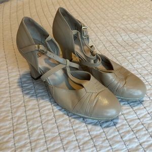 LaDuca Rachelle 3” Soft Sole Dance Shoes, Size 7.5
